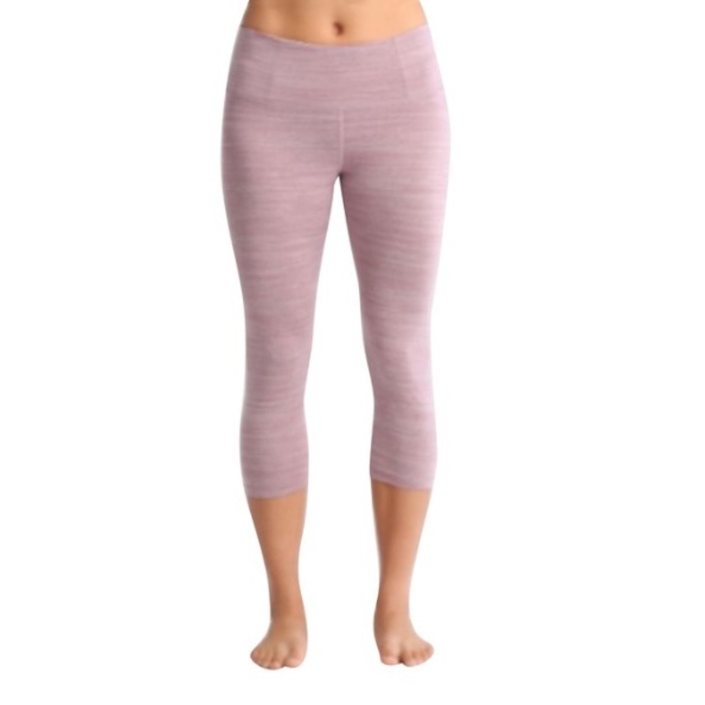 ❌DONATED❌Manduka pink essential crop legging